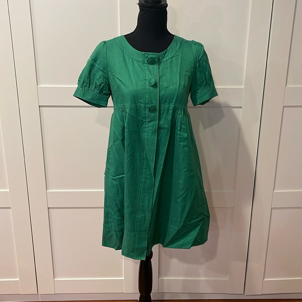 Babydoll short sleeve botton down dress